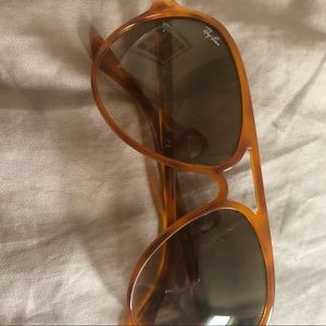 Rayban aviators